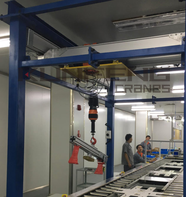 Fixed-point positioning automatic crane